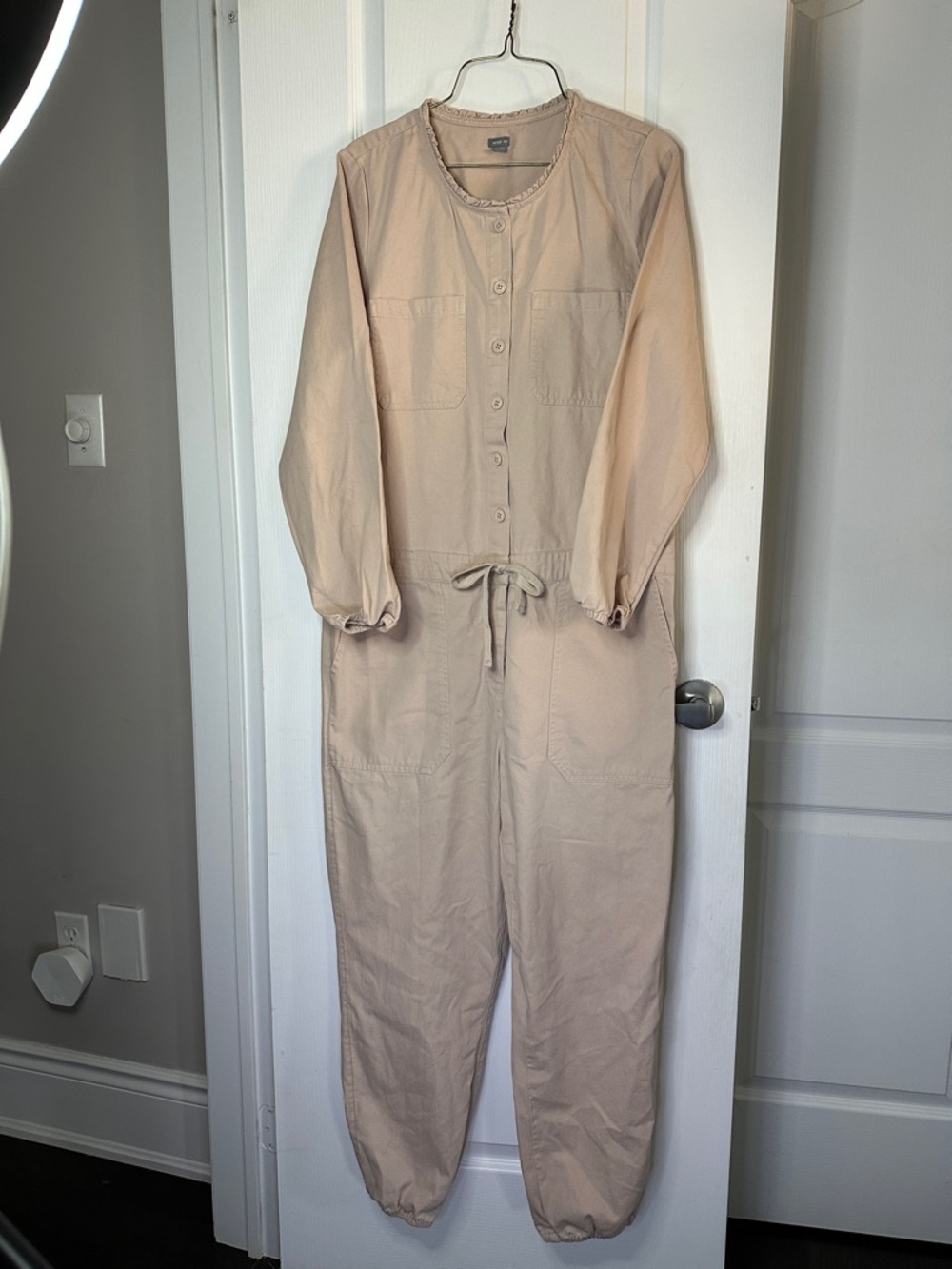 Aerie Tan blush pink Utility Jumpsuit ruffle edge women’s size M waist - Picture 2 of 10